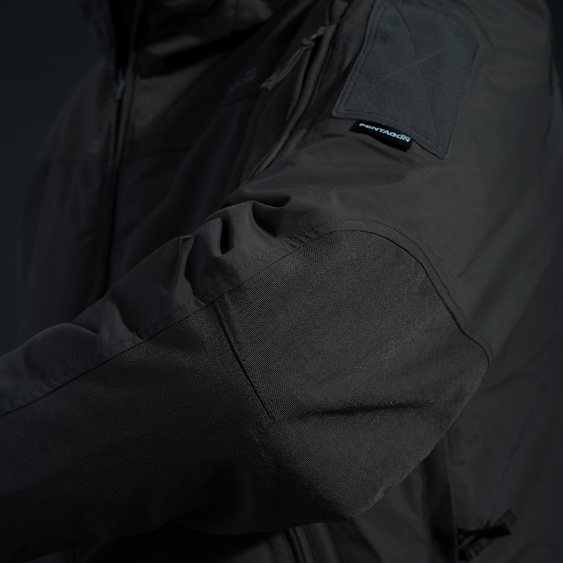 LCP-V2.0-PARKA-DETAIL-04-1800x1800.jpg